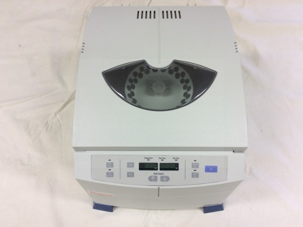 Centrifuga Thermo Fisher Speedvac (R) Concentrator SPD111V-230
